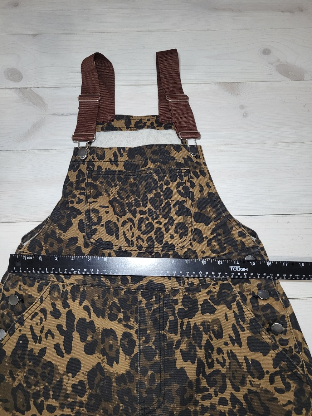 NWT Cider Overalls Oversized Cheetah Print Wide-Leg Cotton Cargo. - Picture 7 of 9